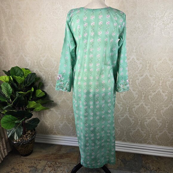 Handmade Light Green Floral Caftan Embroidered Beaded Detail Front Sleeves - Picture 11 of 15